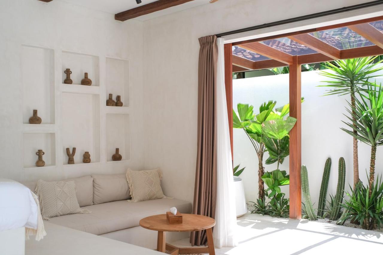Breathe Boutique Suites Uluwatu Exterior foto